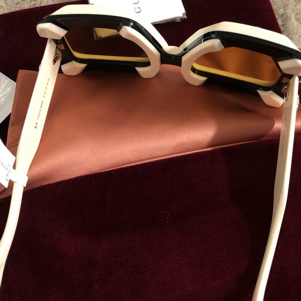 Gucci Hollywood Forever Sunnies - Picture 4 of 9